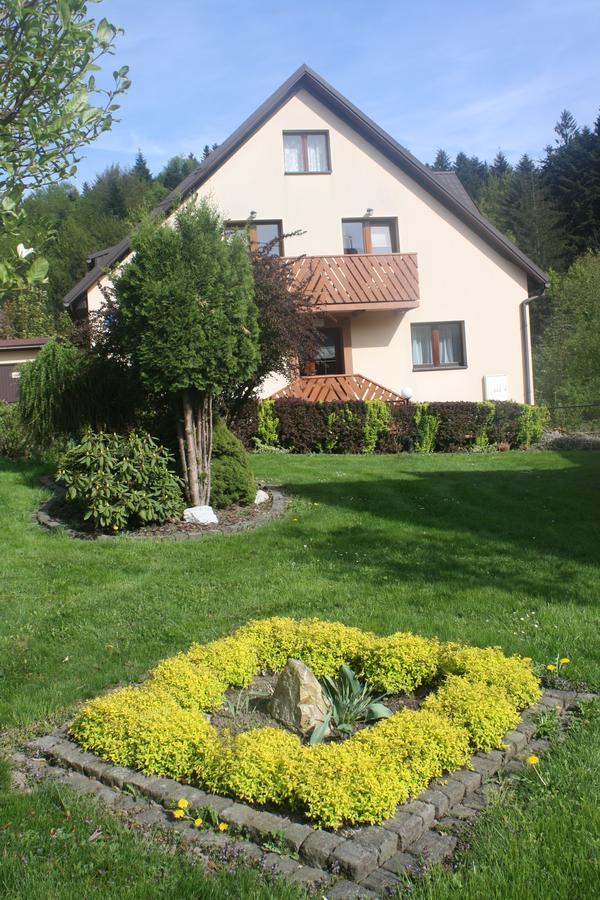 Apartament I Pokoje Goscinne U Lusi فيسلا المظهر الخارجي الصورة