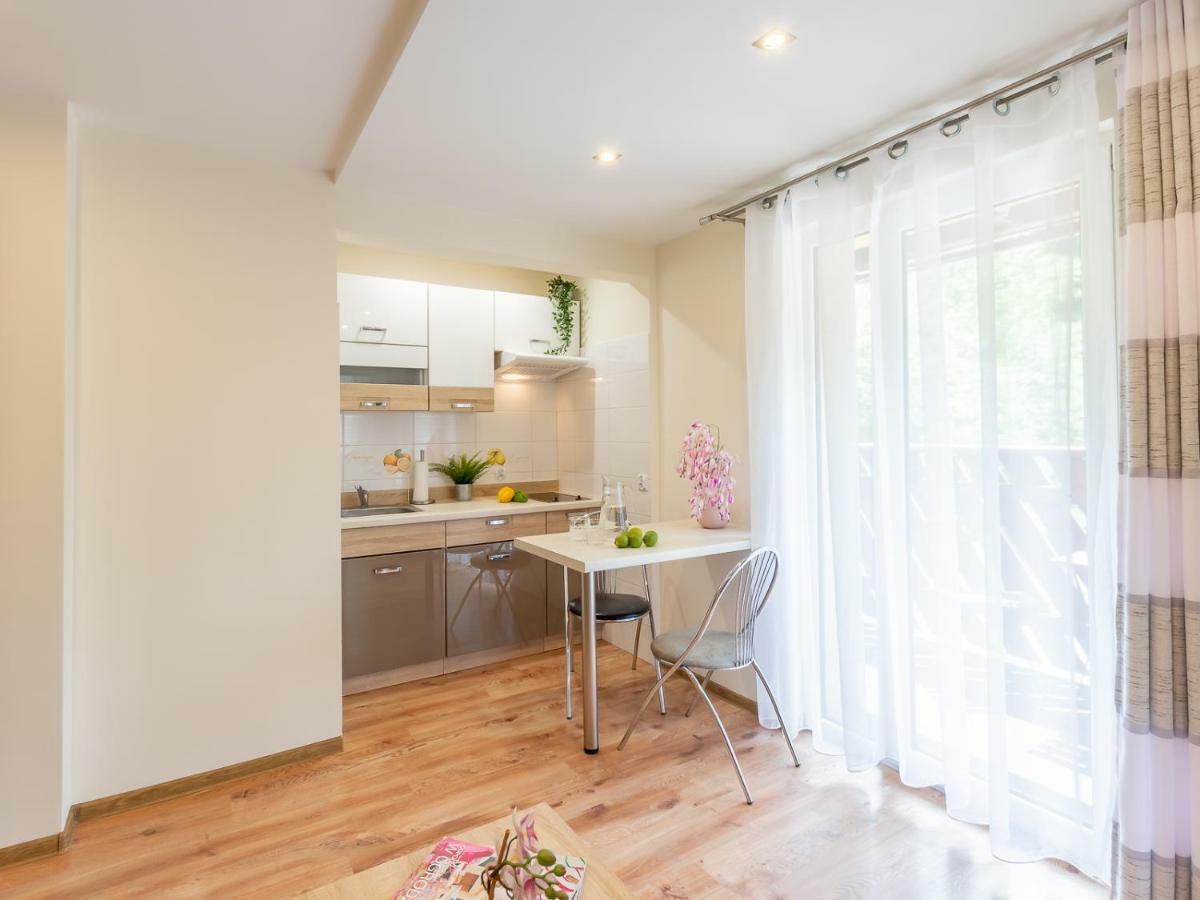 Apartament I Pokoje Goscinne U Lusi فيسلا المظهر الخارجي الصورة